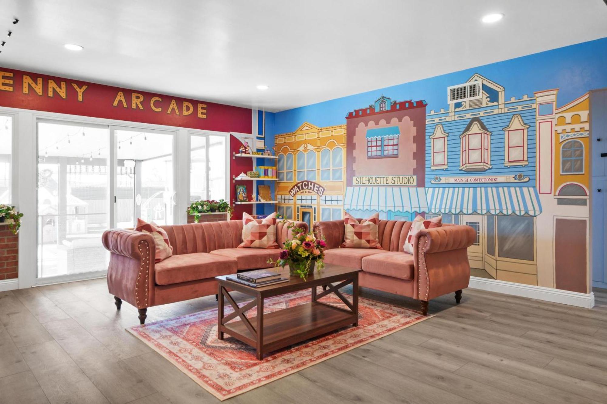 The Disneyland Dream: Arcade, Theater, Play, Golf+ Garden Grove Eksteriør bilde